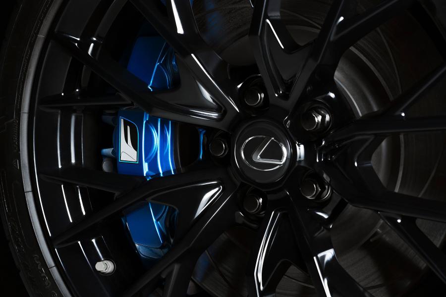Колеса Lexus GS F 10th Anniversary Limited 2018 года  (NA) (фото 5 из 6)